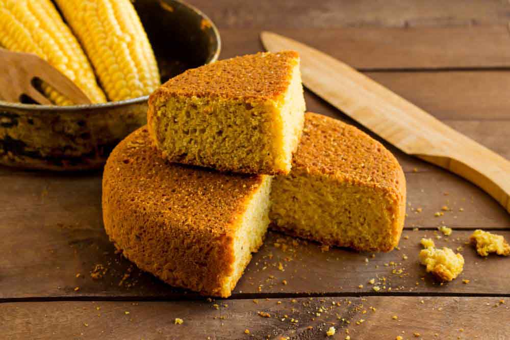 Fluffy Cornbread -Zucchini Muffins